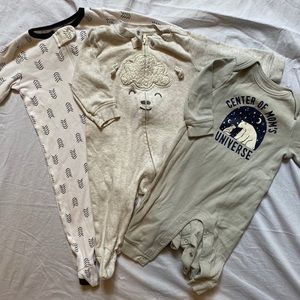 Baby Bundle - PJs size 3-6 Months
